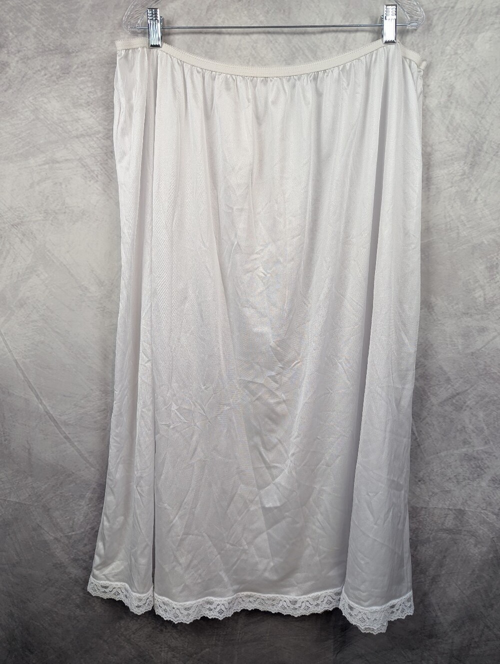 VTG 60s 70s ILGWU Lace Trim White Nylon Half Slip Plus Size 48 50 2XL 3XL USA